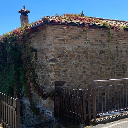Apartament La Casa Del Farero San Esteban de Pravia Zewnętrze zdjęcie